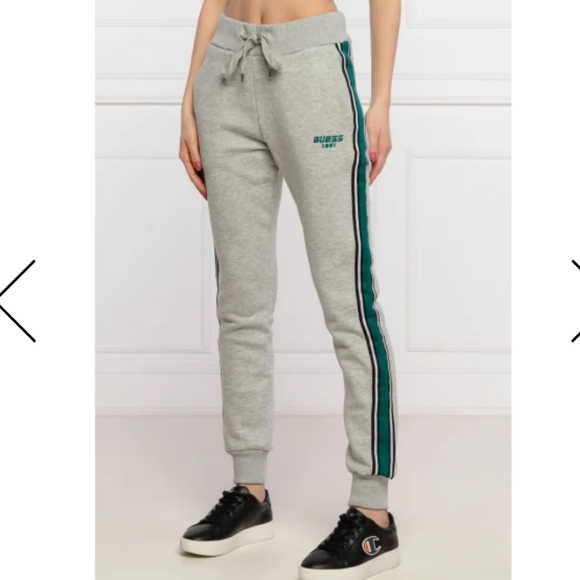 Guess Sweatpants - Picture 4 of 14